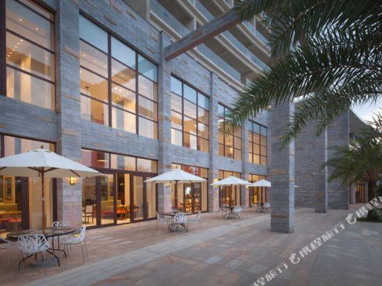 Aloha Oceanfront Suite Resort Lingshui  Eksteriør billede