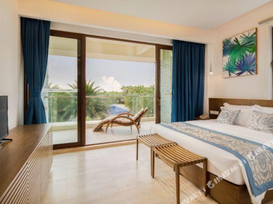 Aloha Oceanfront Suite Resort Lingshui  Eksteriør billede