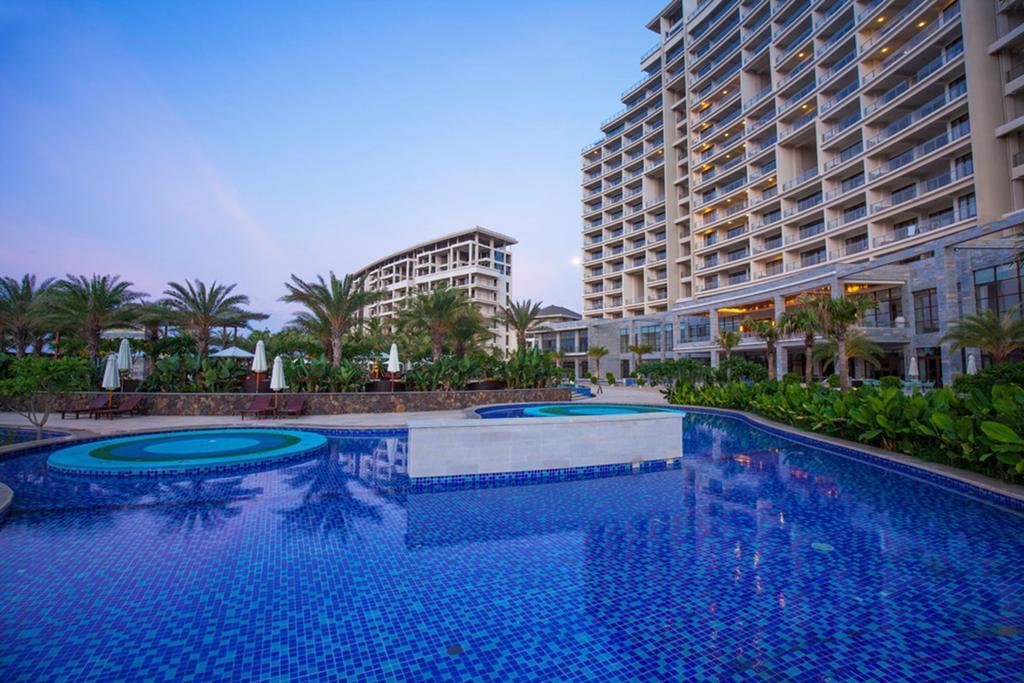Aloha Oceanfront Suite Resort Lingshui  Eksteriør billede